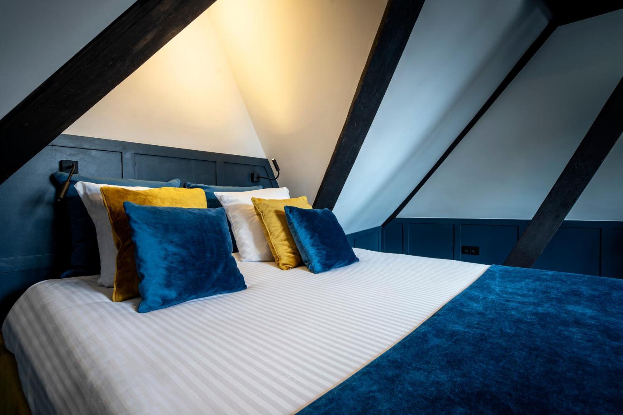 Cty Books Hotel Лейден Стая снимка